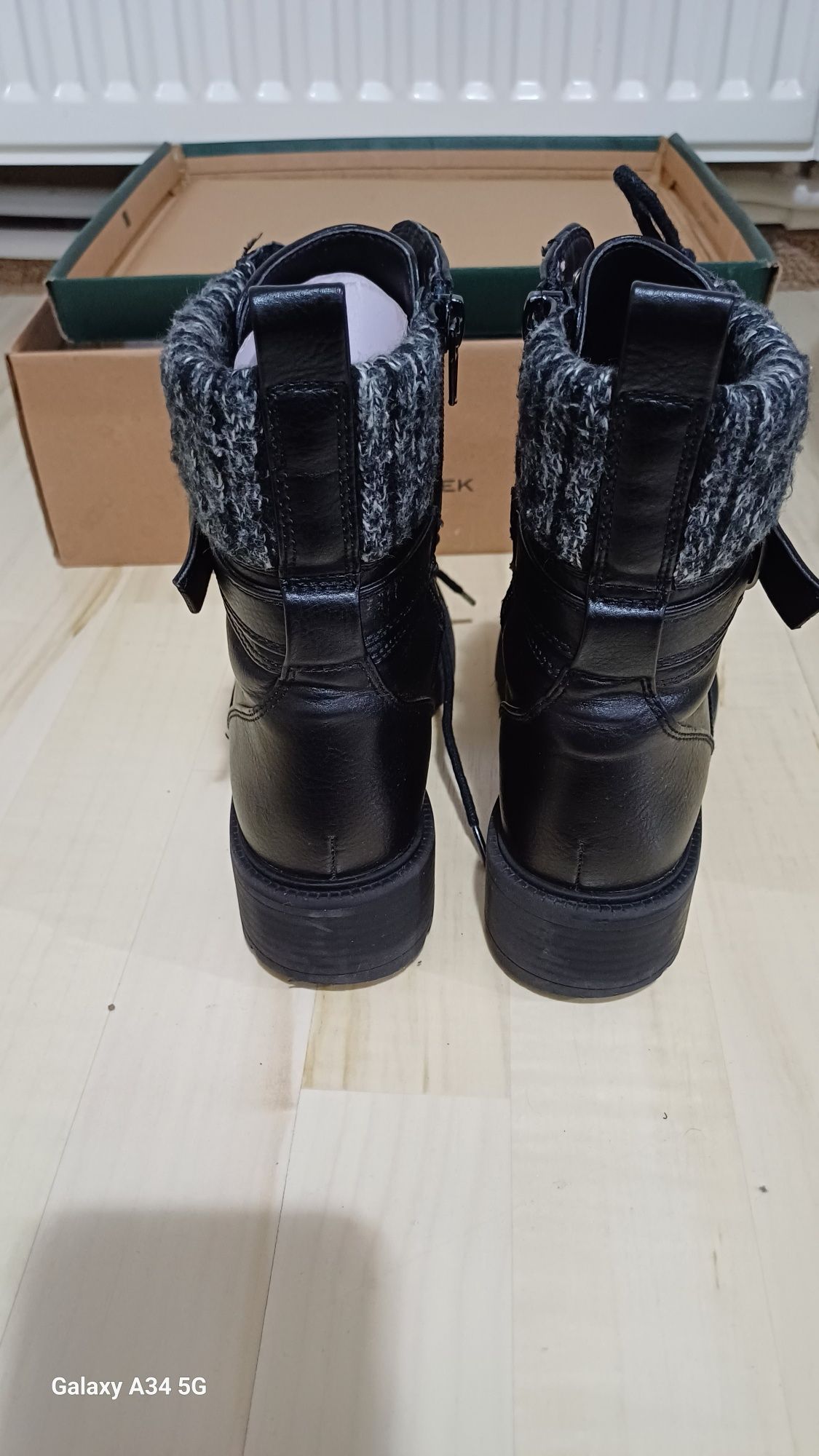 Ghete dama/fete,culoare negru,marime 36