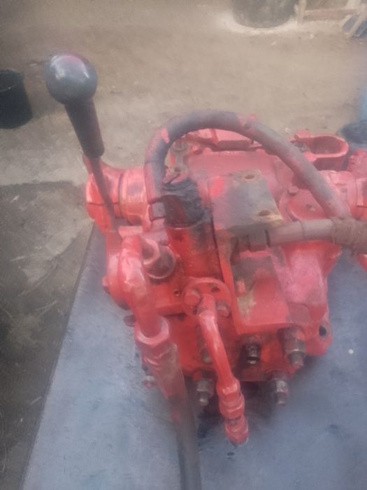 Monobloc tractor U445