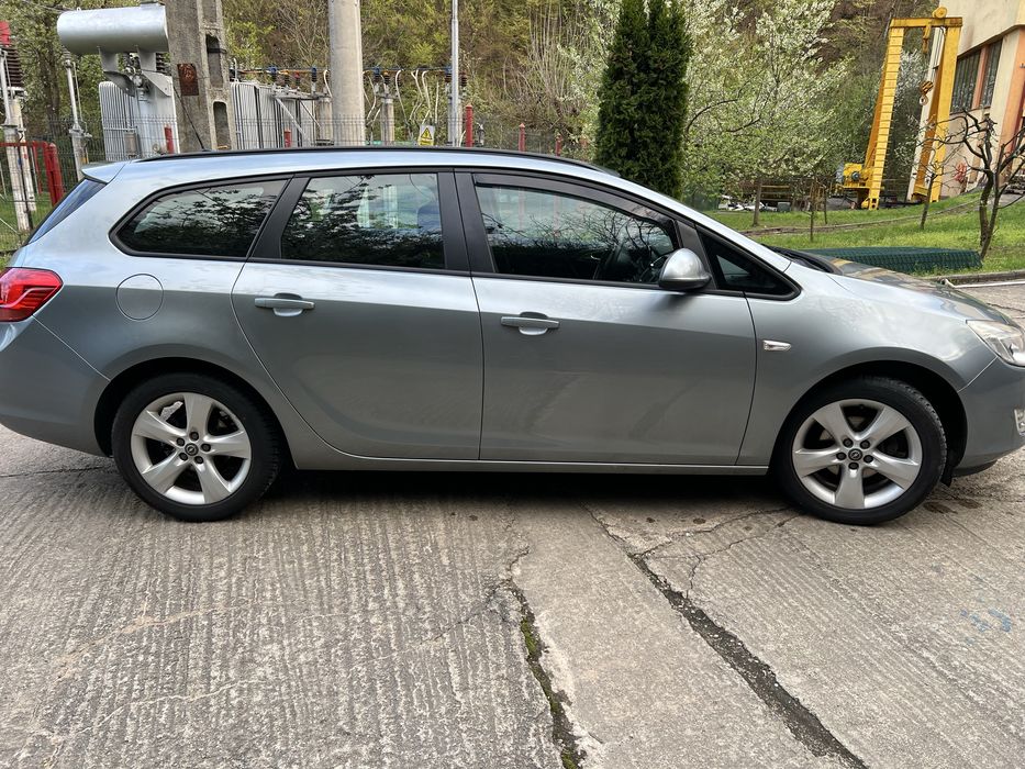 Vand firma Bolt- Uber cu auto
