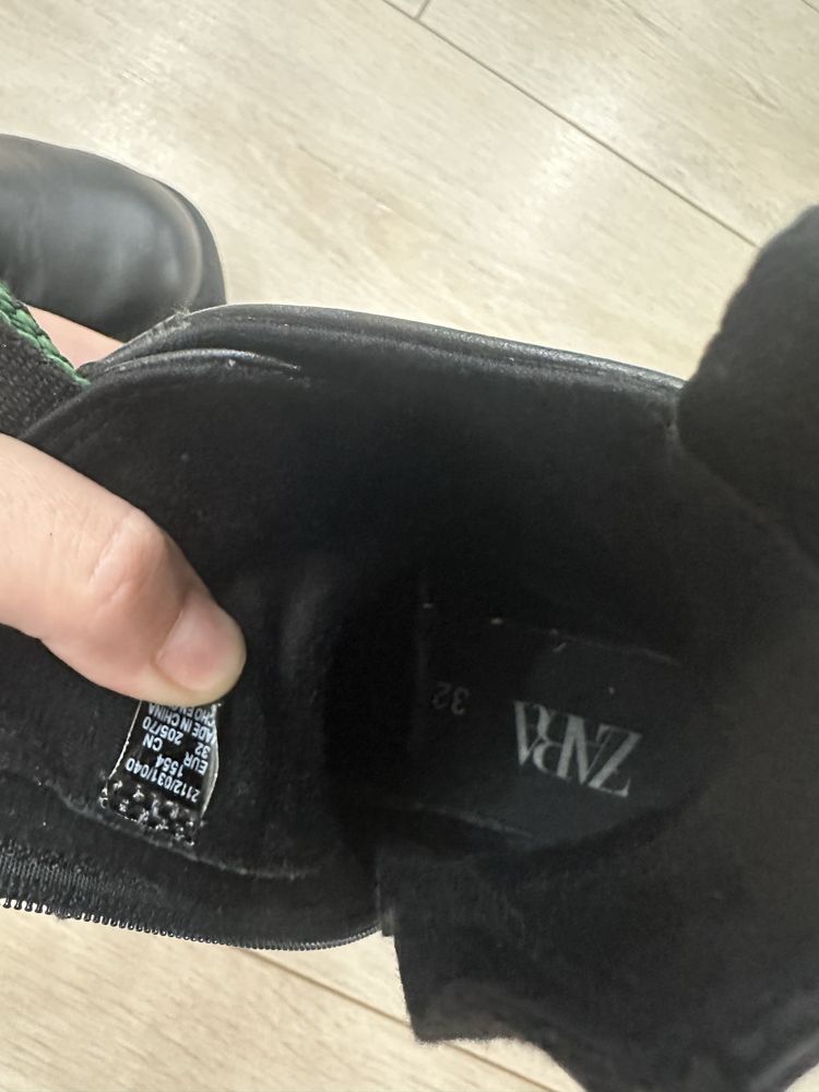 Ботинки Zara 32 размер