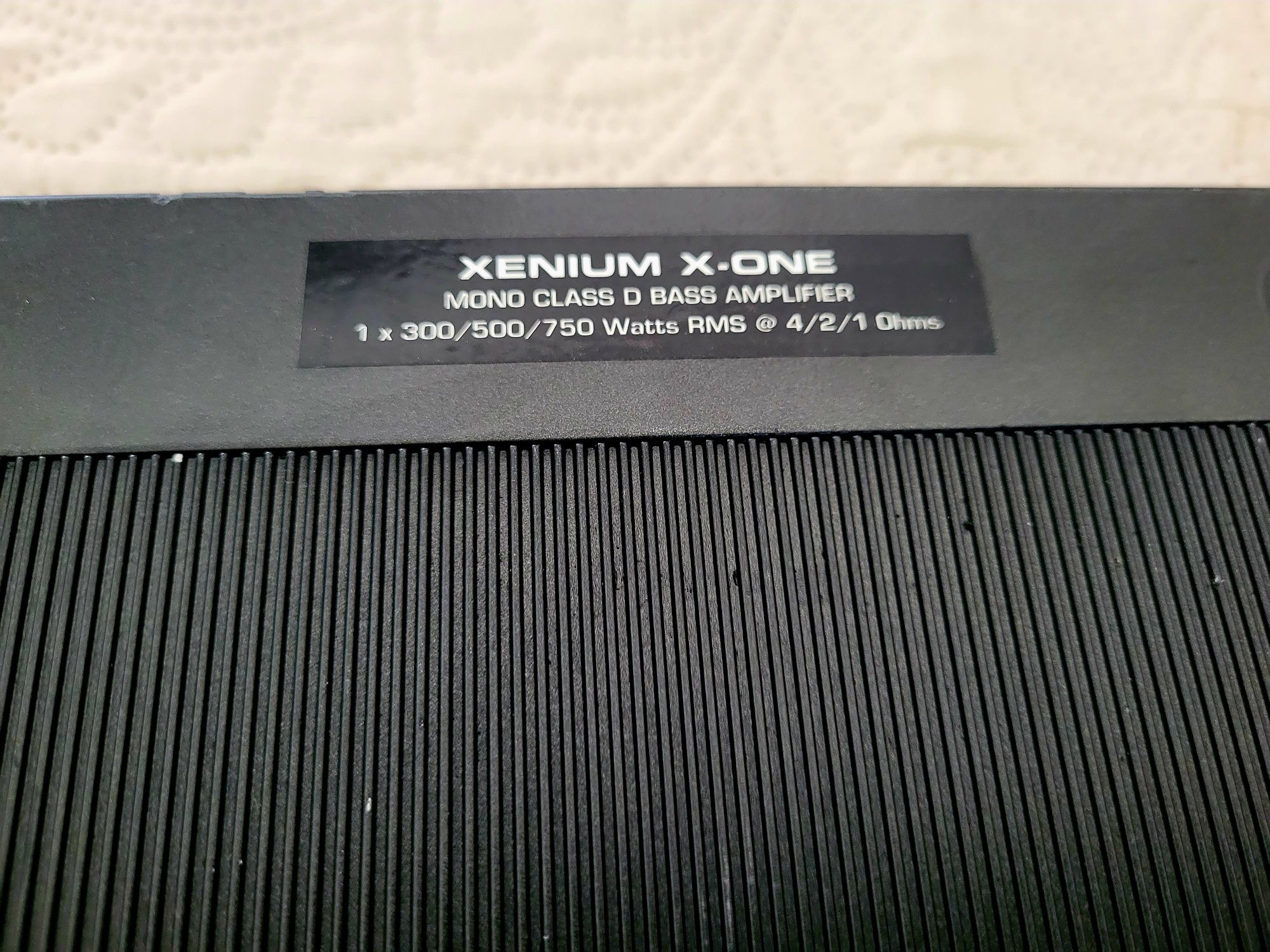 Helix HXA-500 MKII amplificator auto ESX Xenium monobloc