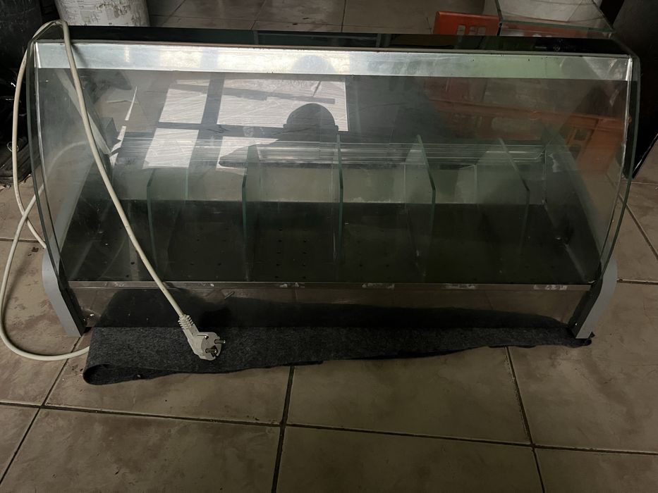 Топла витрина за ядки