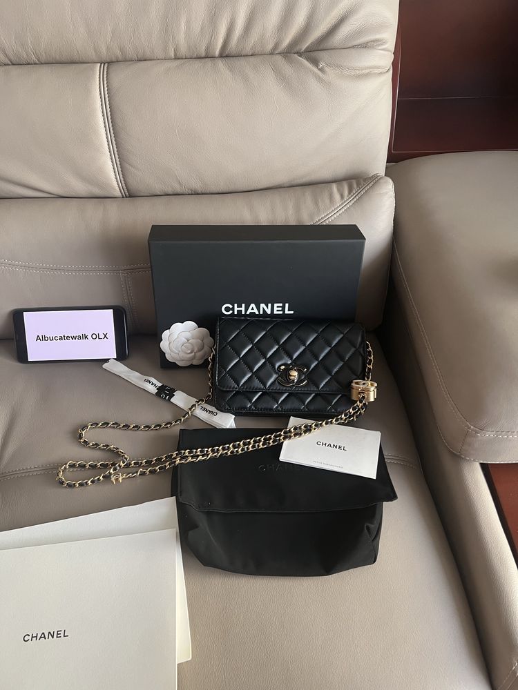 Geanta chanel wallet cu lant Originala