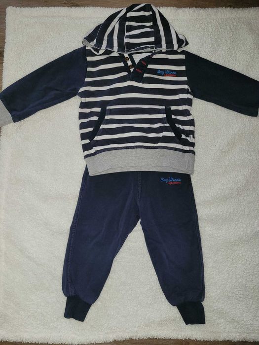 Бебешки Анцуг за Момче - 12-18м