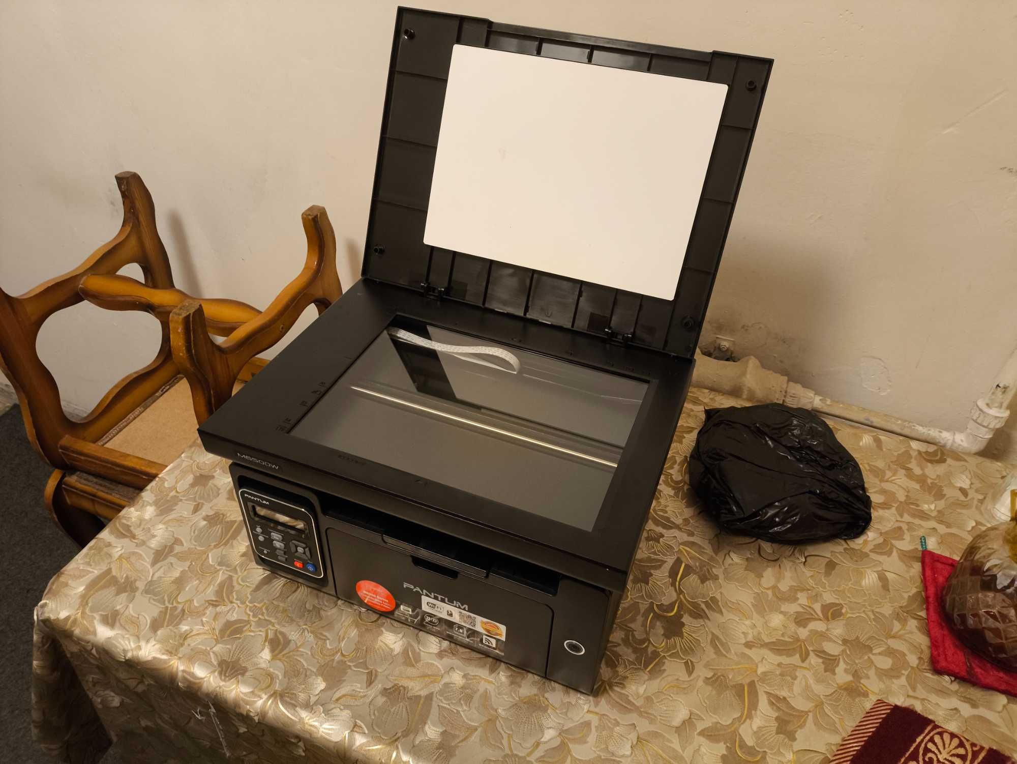 Продаю принтер Pantum m6500w