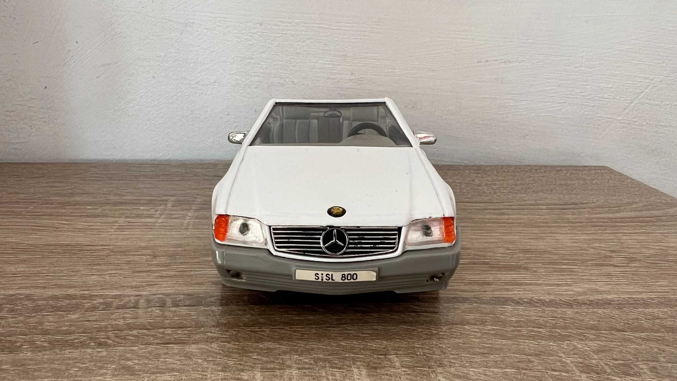 Mercedes Benz 500SL 1989 1:24