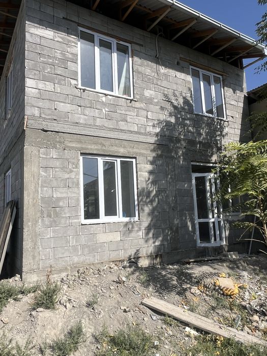 Иштихон шаҳрида уй Ishtixon shahrida uy