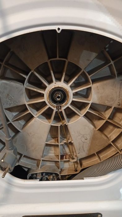 Reparații mașini de spălat