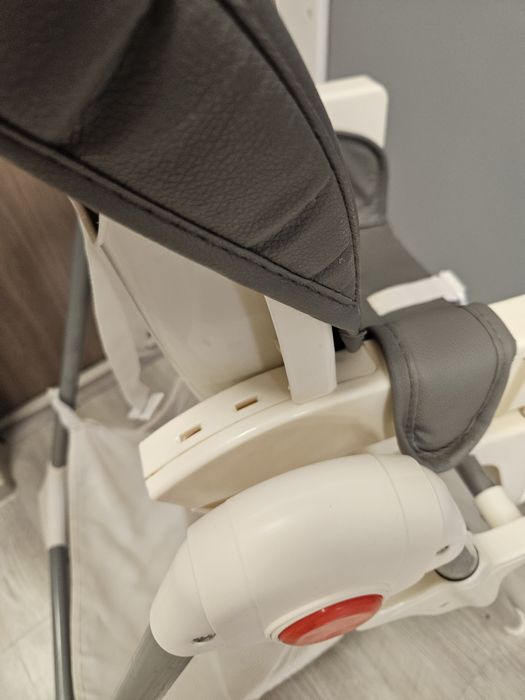 Scaun de masa pentru copii