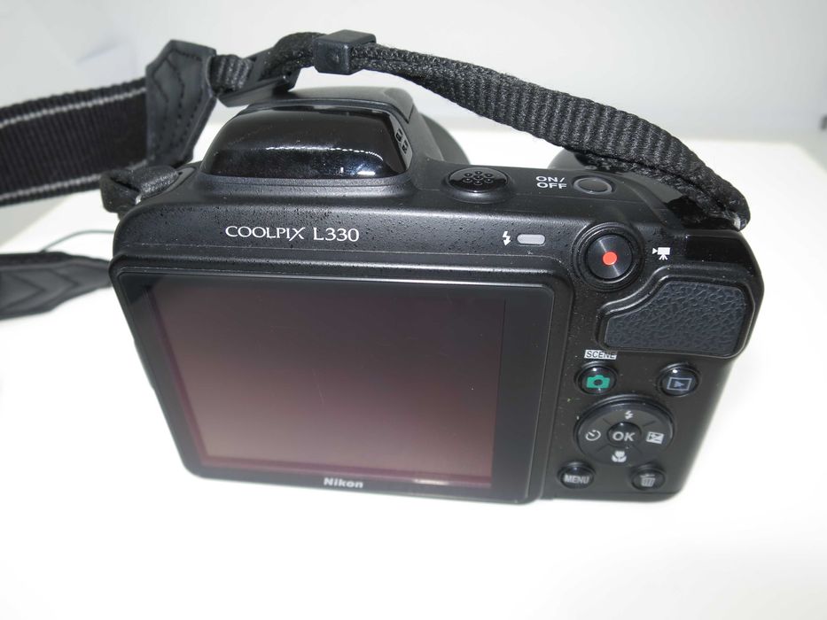 Nikon COOLPIX L320 компактен дигитален фотоапарат с 26 зум и FULL-HD