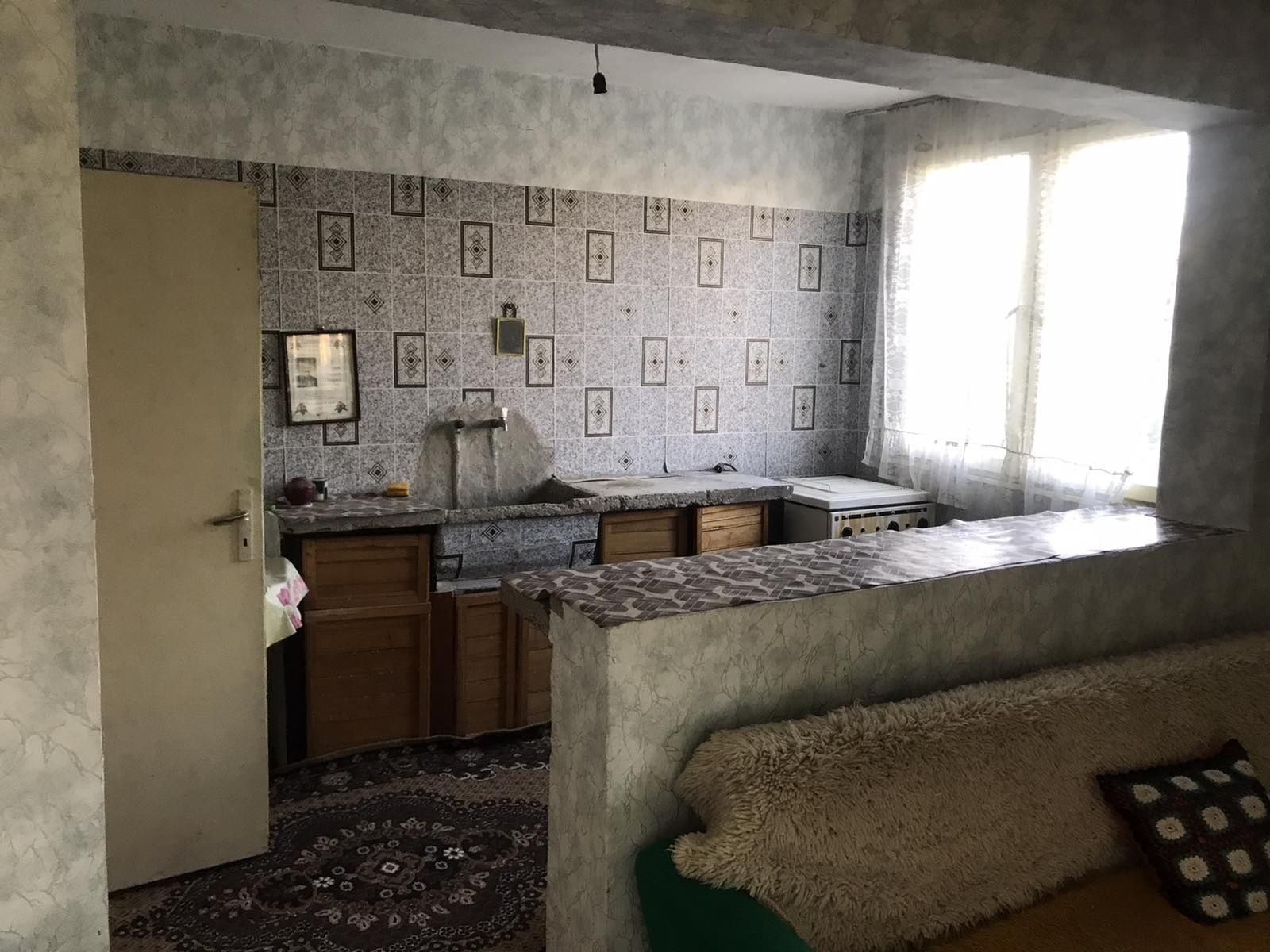 Триетажна къща в Ямболско