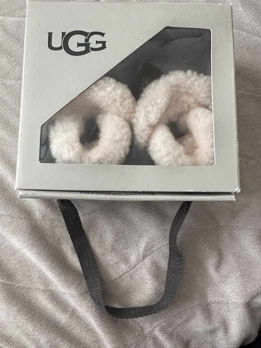 Бебешки ботушки UGG 18 номер