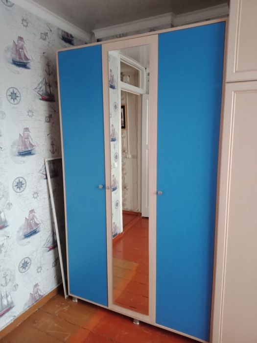Продам шкаф в идеальном состоянии