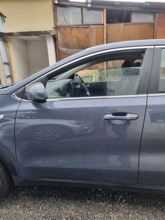 Usa Stanga Fata Kia Sportage IV 2016 - 2018 SUV 4 Usi Palnetenblau Metalizat D7 (1355)