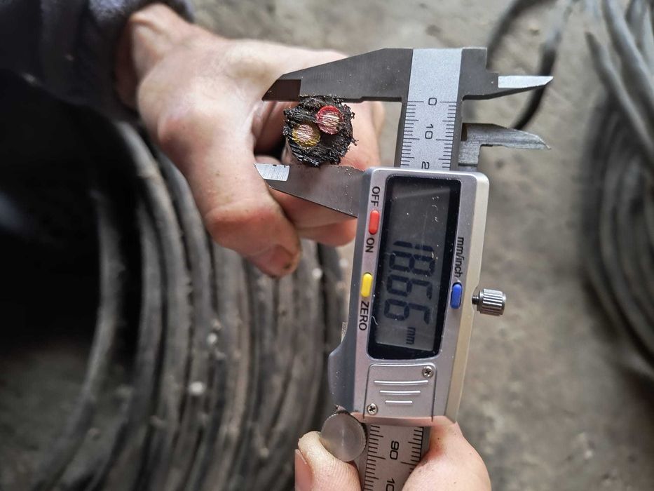 Cabluri electrice de cupru masiv