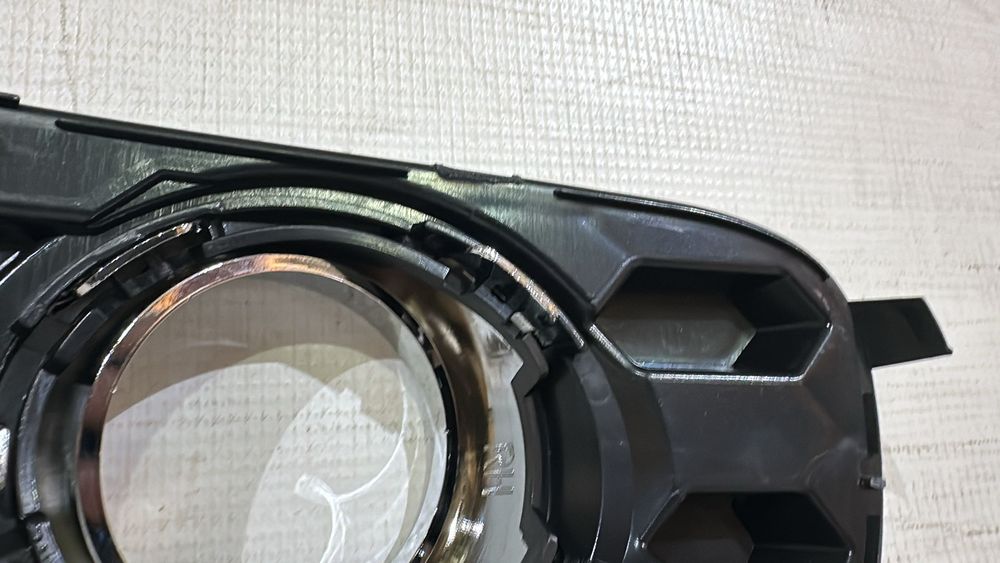 Grila laterala bara fata (cu orificiu proiector) - Fiat 500S, 2015, 2016, 2017, 2018. IN STOC