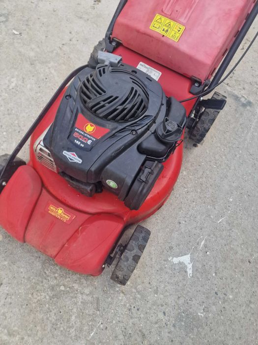 Masina de tuns Wolfagden pe benzina BRIGGS 3CP cu SAC IMPECABILA