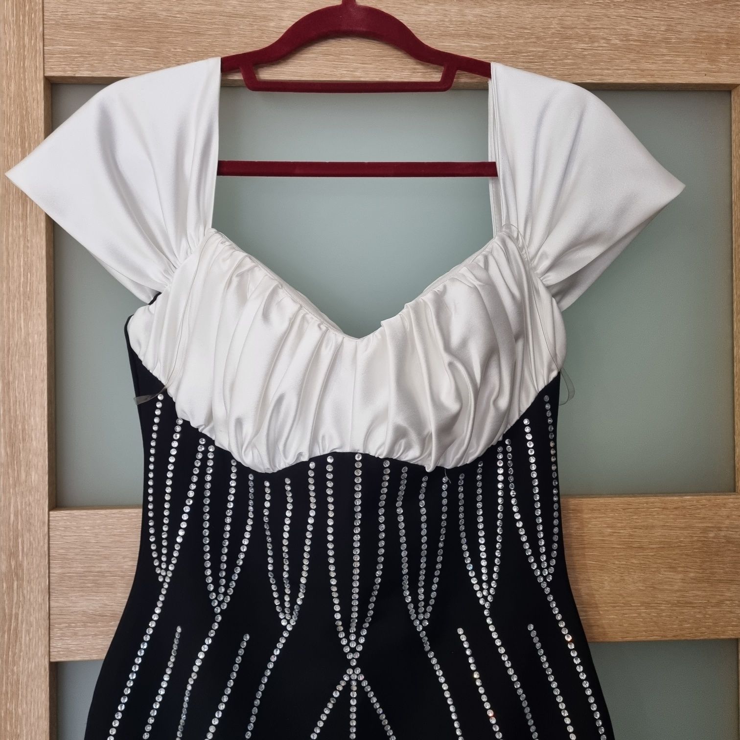 Rochie model deosebit