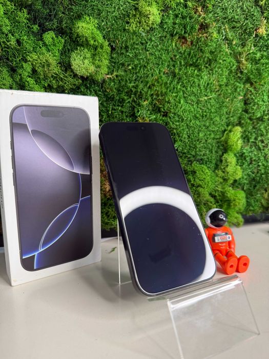 iPhone 16 Pro, Black Titanium, 256 GB, 100% Baterie #8025