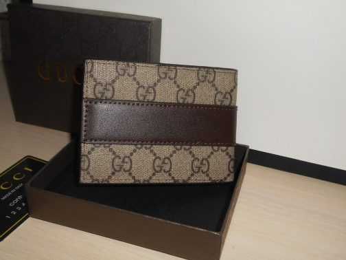 Portofel pentru bărbați Louis Vuitton 0322