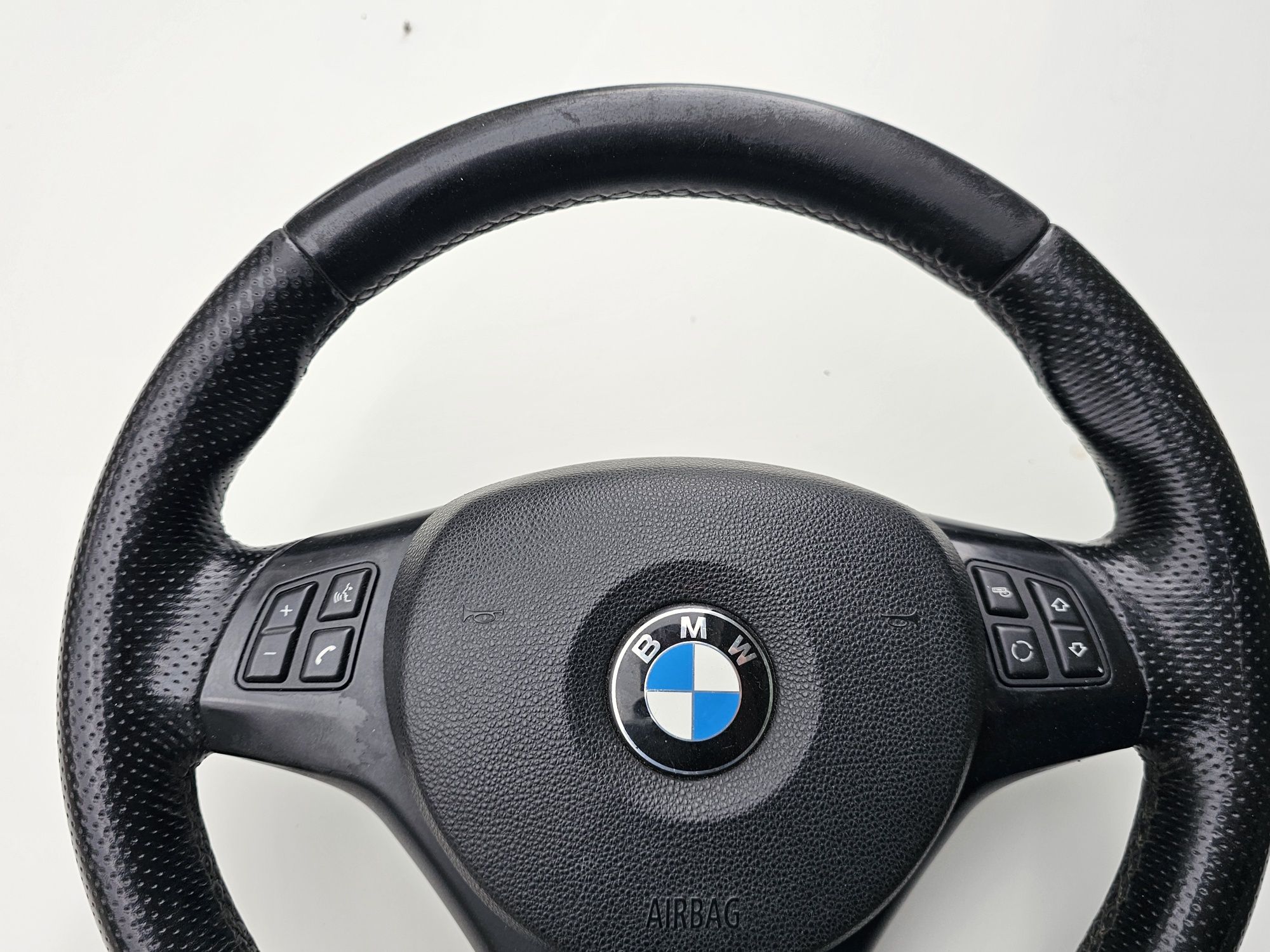 М волан бмв е90 мков mkov m volan e91 e92 e93 e82 e87