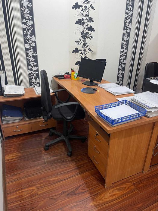 Продается офисная мебель