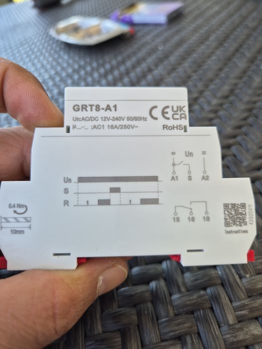 Releu temporizator GEYA GRT8-A1