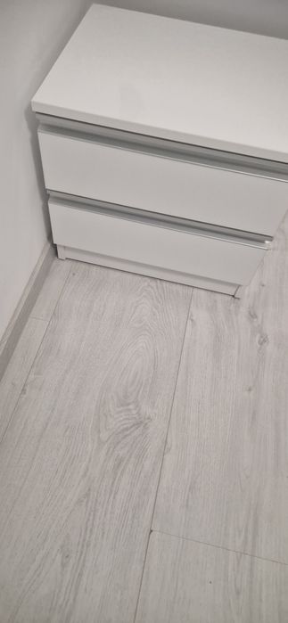 Noptiere si comoda machiaj / masa toaleta cu oglinda