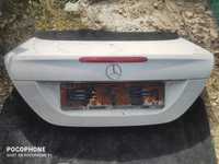 Врата багажник Mercedes Benz CLK / Мерцедес Цлк W209