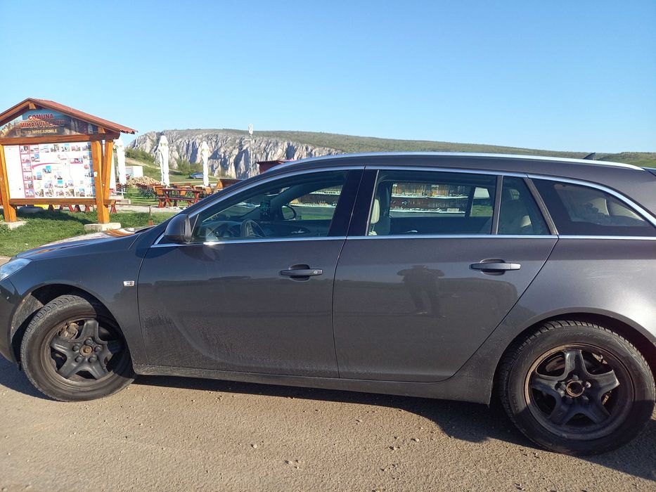 Vand Opel insignia diesel 2009,  270 000 km