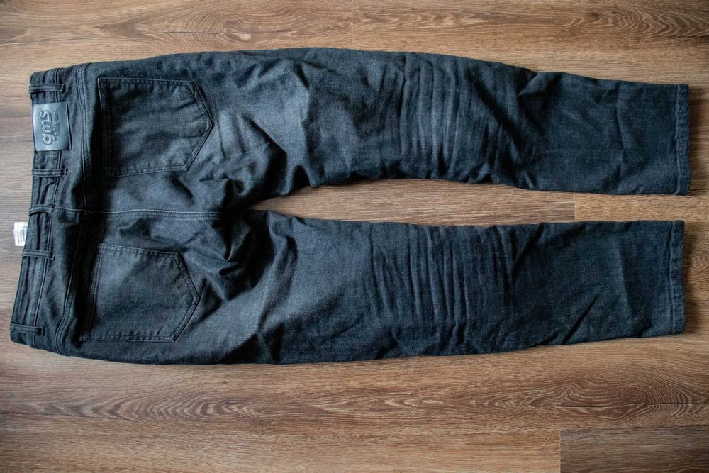 Blugi moto GMS Cobra. Protectii genunchi si sold incluse