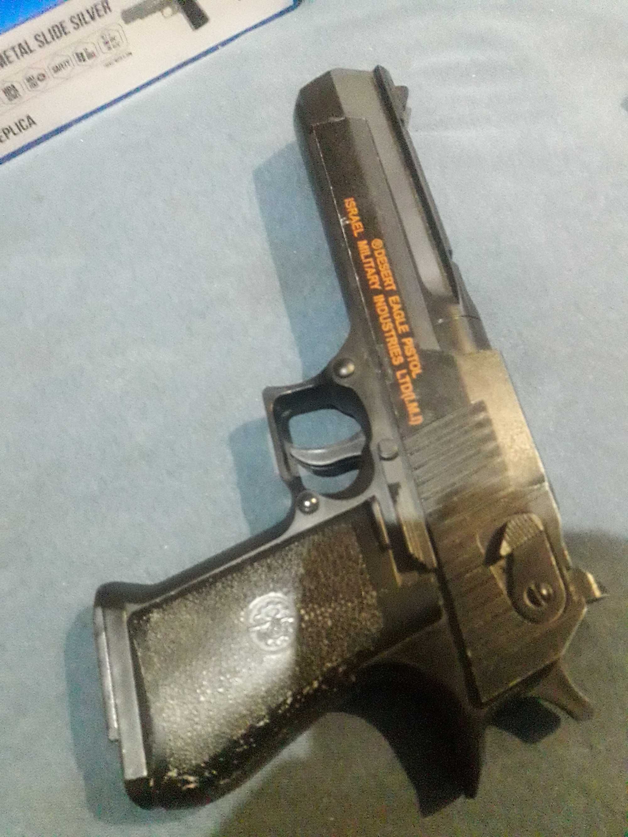 Airsoft пистолет Desert Eagle , Метален !  6мм кал.