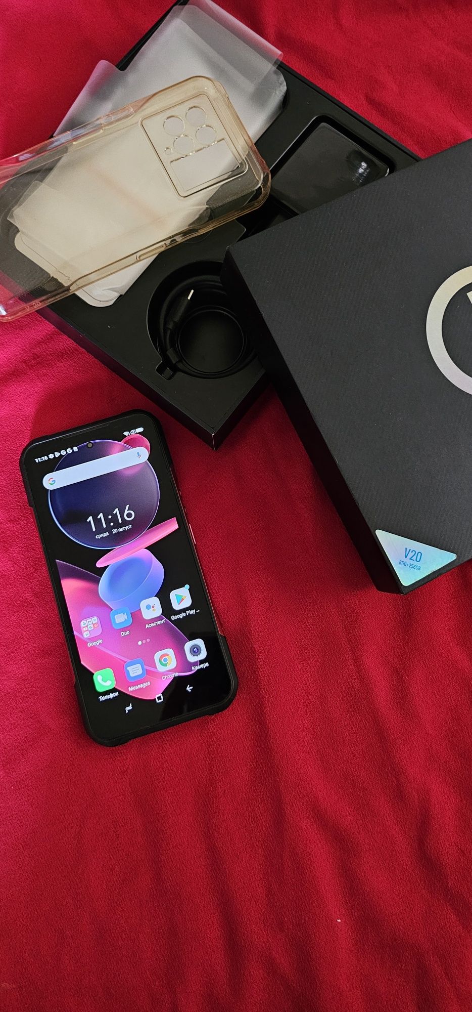 Doogee V20 5G 256GB Wine red - Чисто нов