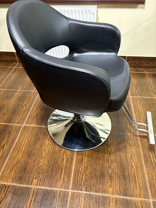 Scaun coafor reglabil