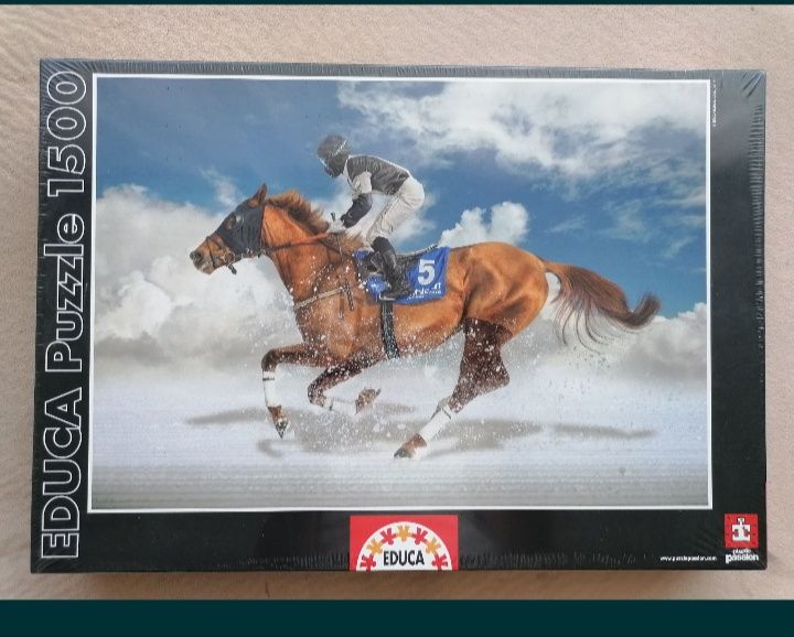 Продавам големи пъзели 1500/2000/3000/4000