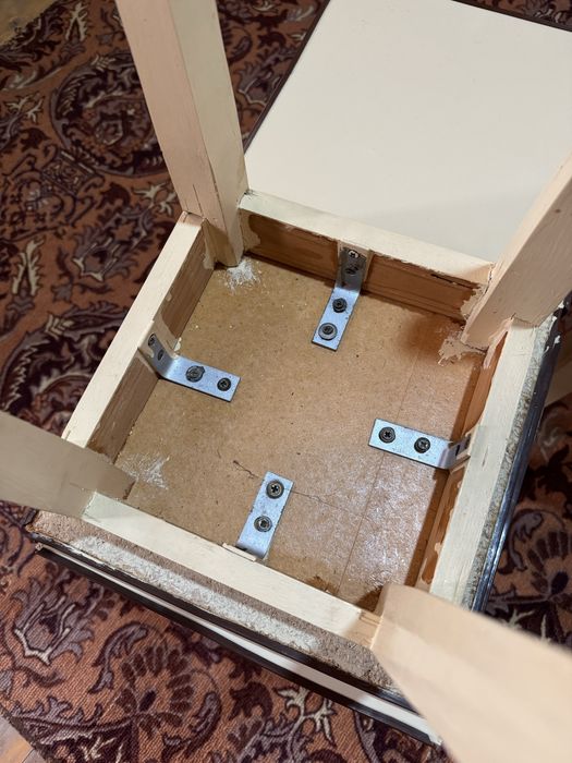 Табуретка стул 4 штуки