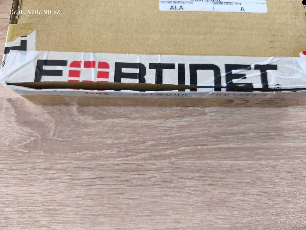 Блок питания AC дял  Fortinet FortiGate 80E/81E, 80/81F