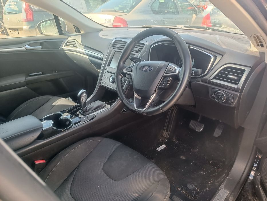 Dezmembram Ford Mondeo, an 2015, motor 2.0 benzină/ hybrid