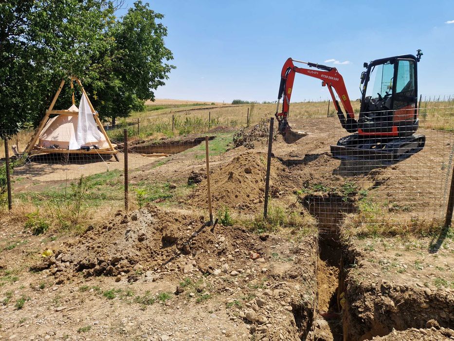 inchiriez excavator / buldoexcavator