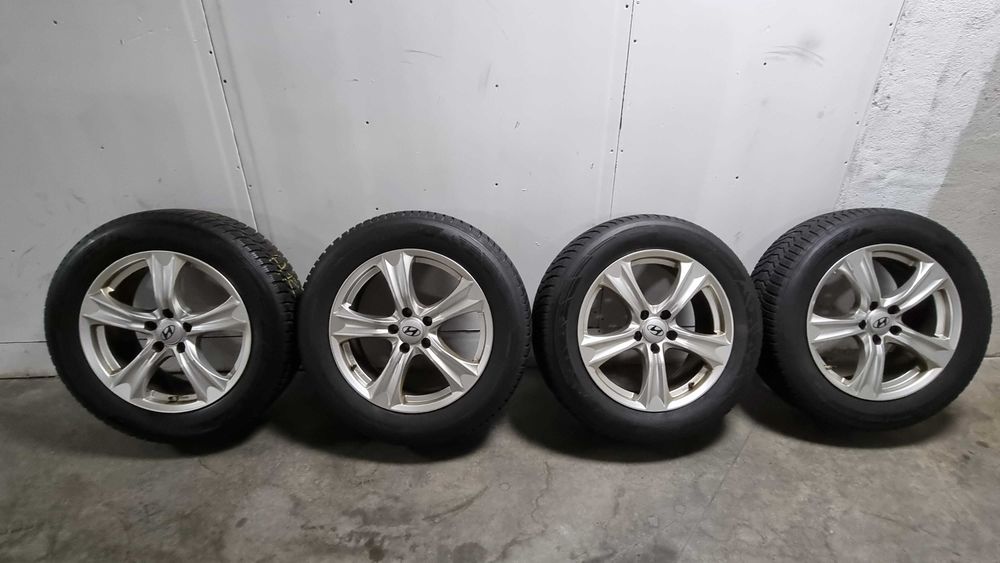 Jante aliaj Hyundai Santa Fe 3 + Cauciucuri de iarna Hankook