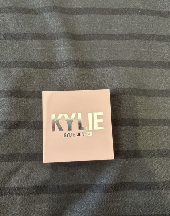 Blush Kylie Jenner