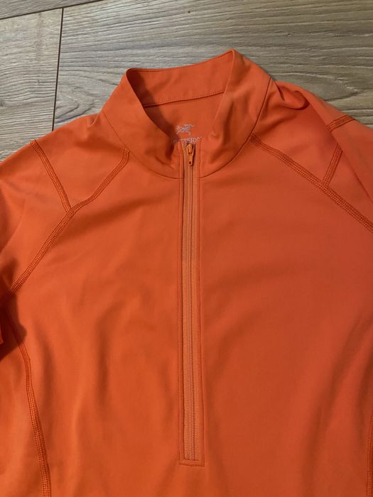 ARC’TERYX-bluza sport cu maneca lunga, in stare foarte buna, dame M/M