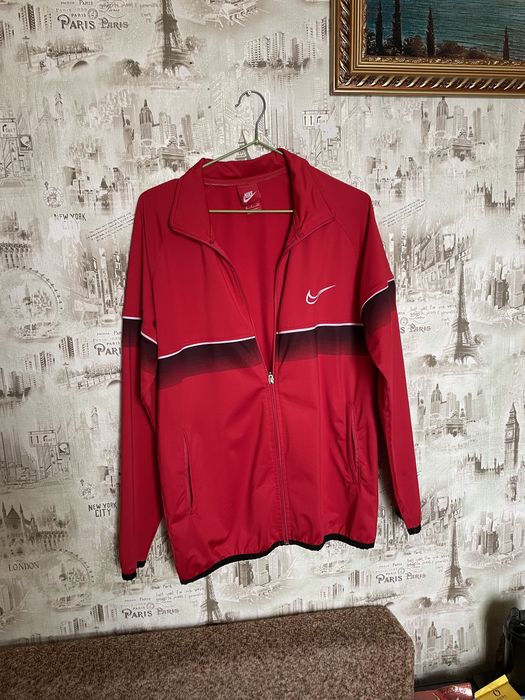 Спортивная кофта Nike