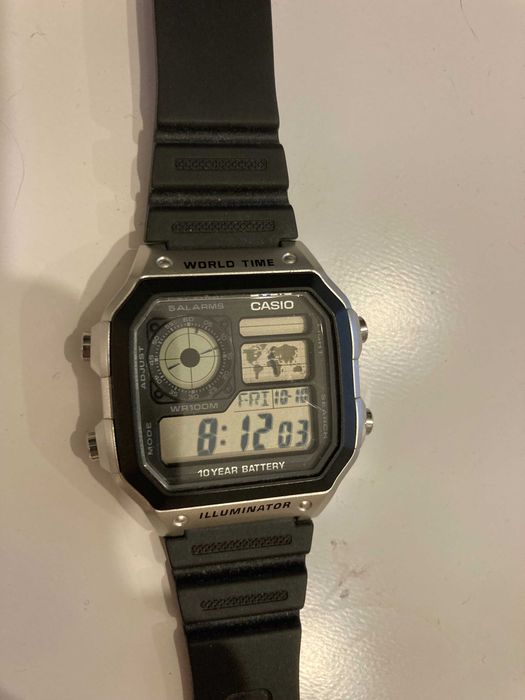 Ceas digital Casio AE-1200WH, curea de plastic