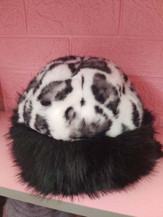 Шапки,нови-10 лв брой