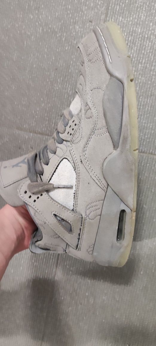 Продавам Jordan 4 ки