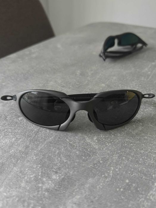 Oakley Romeo – слънчеви очила