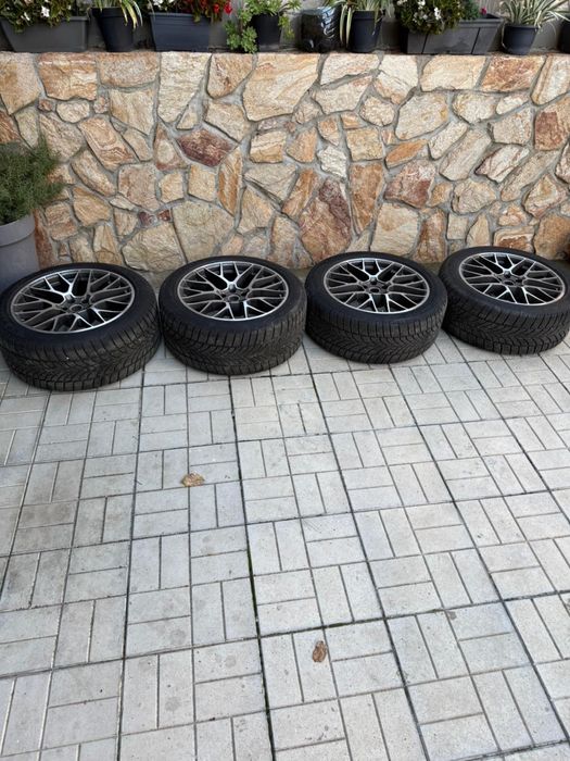 Гуми с Джанти 20 Porsche Macan sport packet