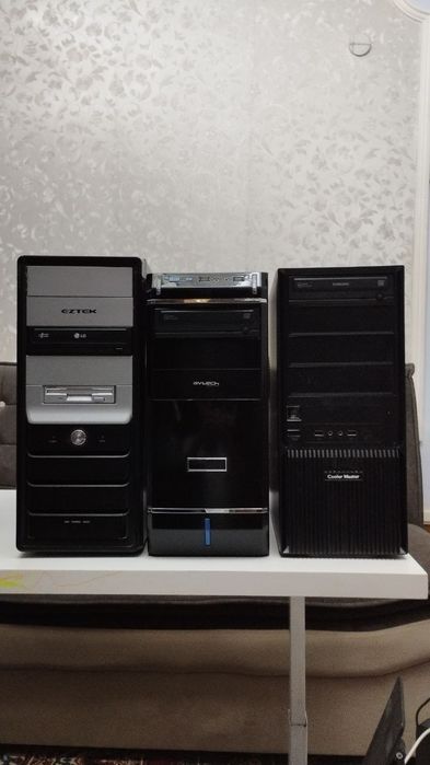 Kompyuter sotiladi 2 komplekt