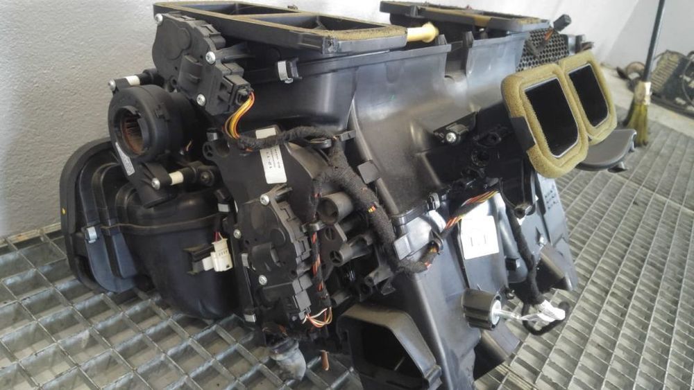 tulumba aer clima bord  mercedes c-class w204 a2048302660